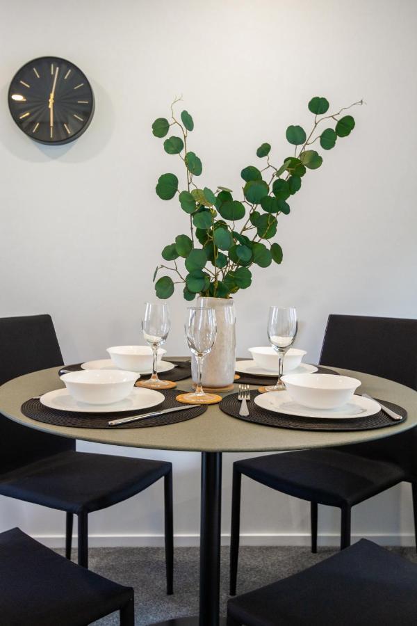 Nature'S Haven 2 Bed 2 Bath W/Carpark Christchurch Exterior photo